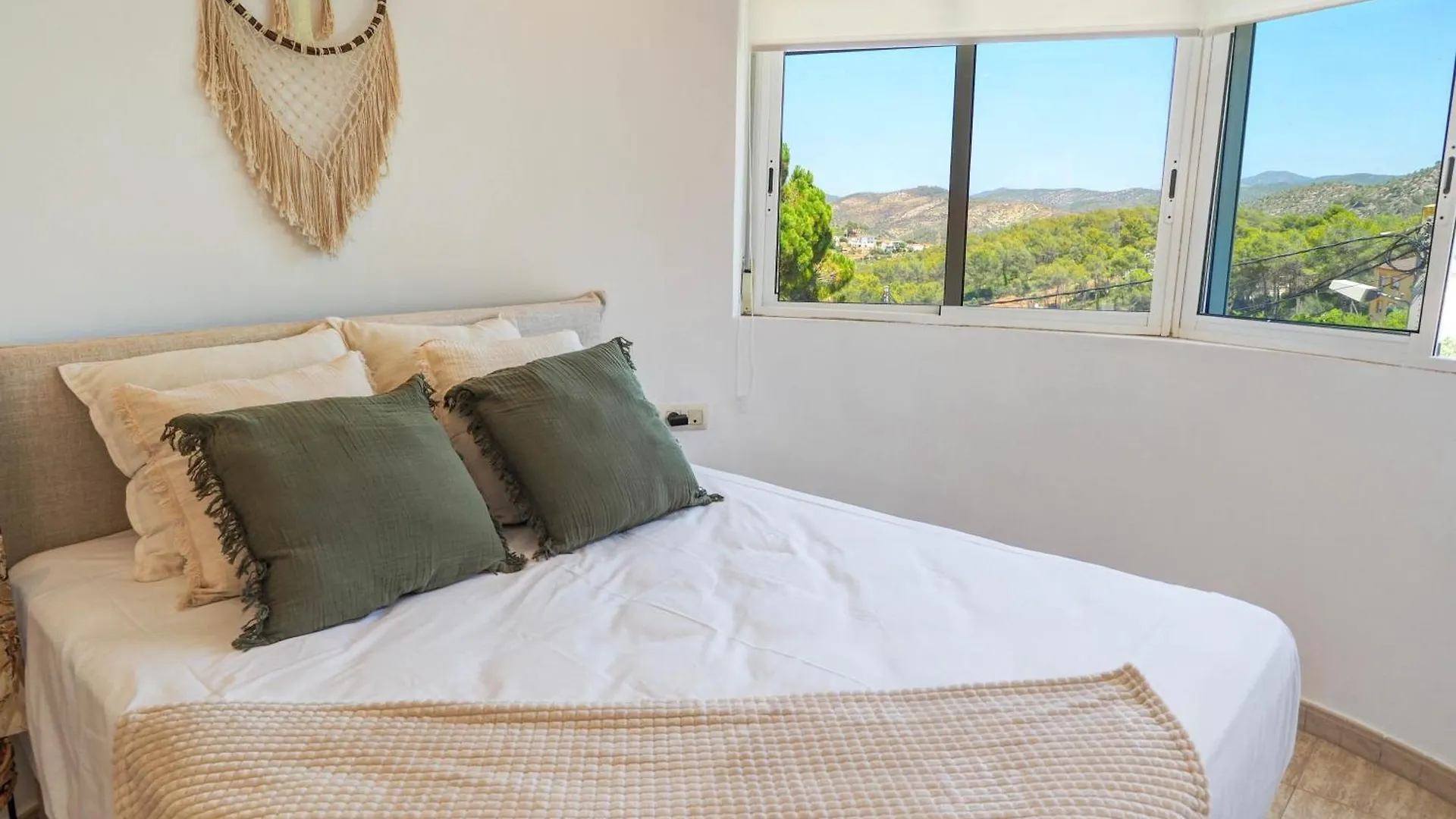 Villa Claudia By Hello Homes Sitges 0*,