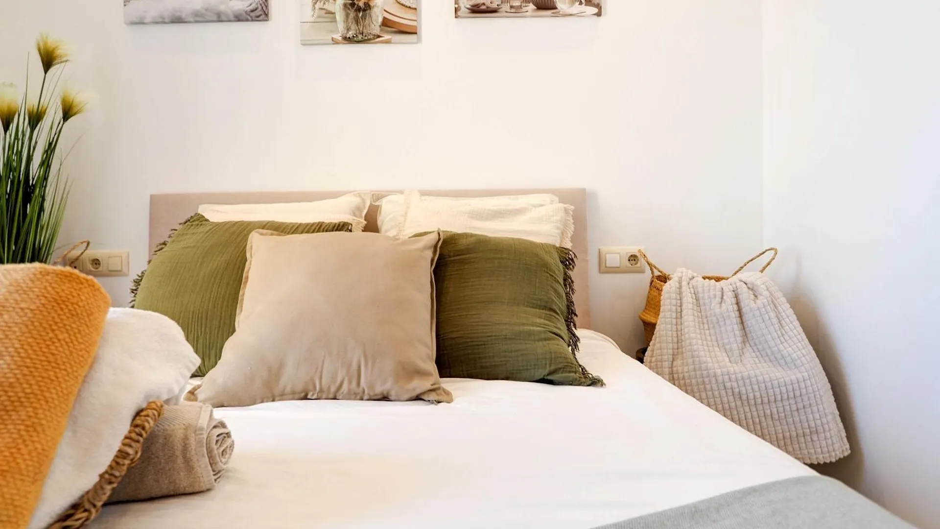 Villa Claudia By Hello Homes Sitges Spain