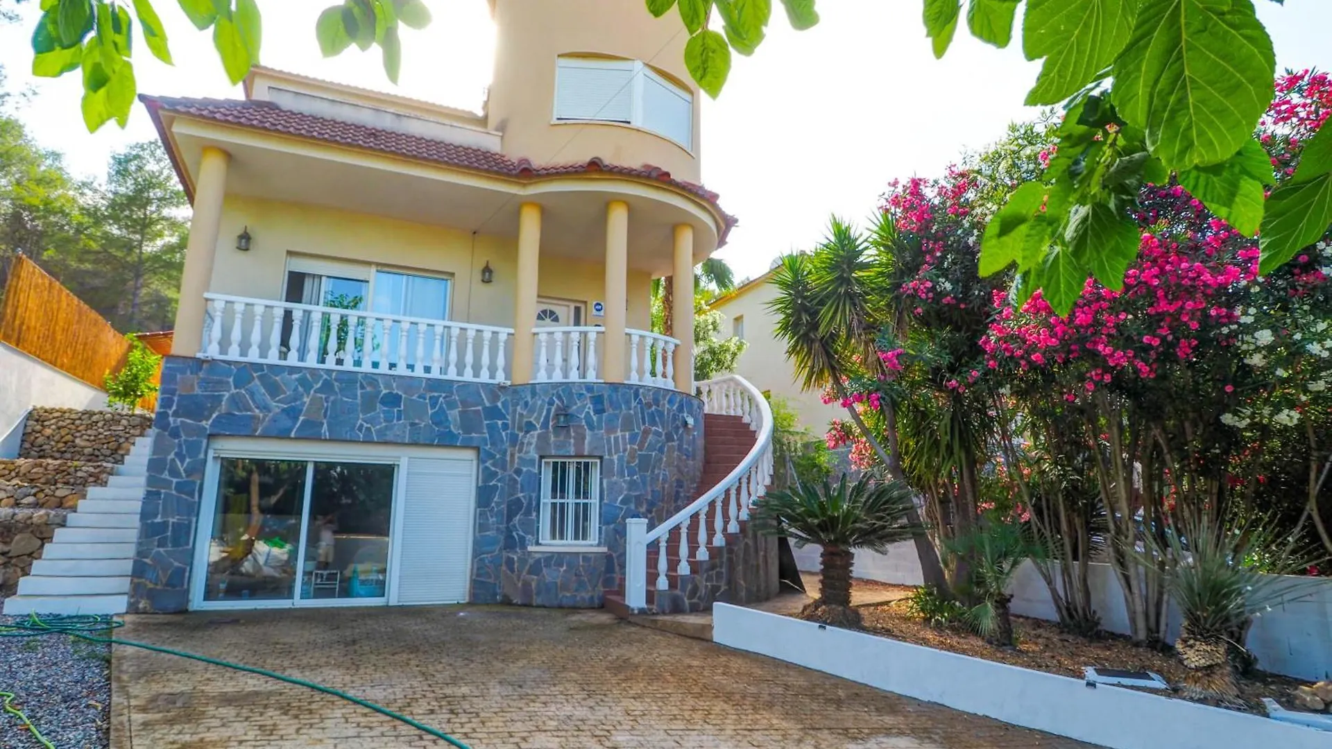 Villa Claudia By Hello Homes Sitges